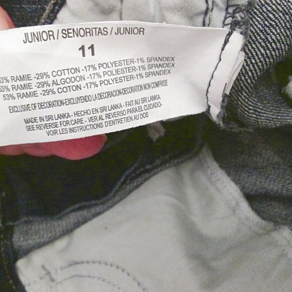 True Freedom EMBROIDERED Jean Size 11 SHORTS Cut Offs FRINGE Aztec STRETCH Denim - Picture 8 of 8